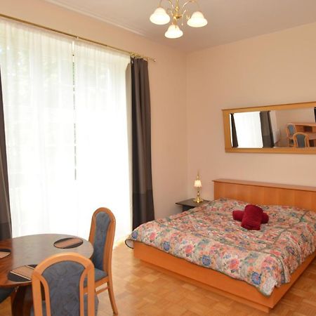 Apartments Vektor Vila Golf Rogaska Slatina Exterior photo